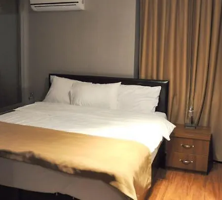 Tre Suites By Mayer 3* Istanbul